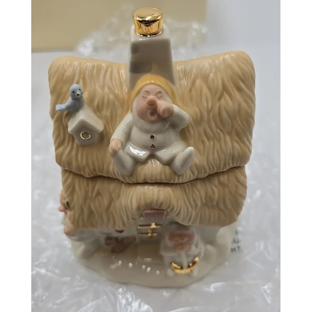NEW Lenox Disney Seven‎ Dwarfs 24-karat Gold Cottage Sugar and Creamer Set 2004